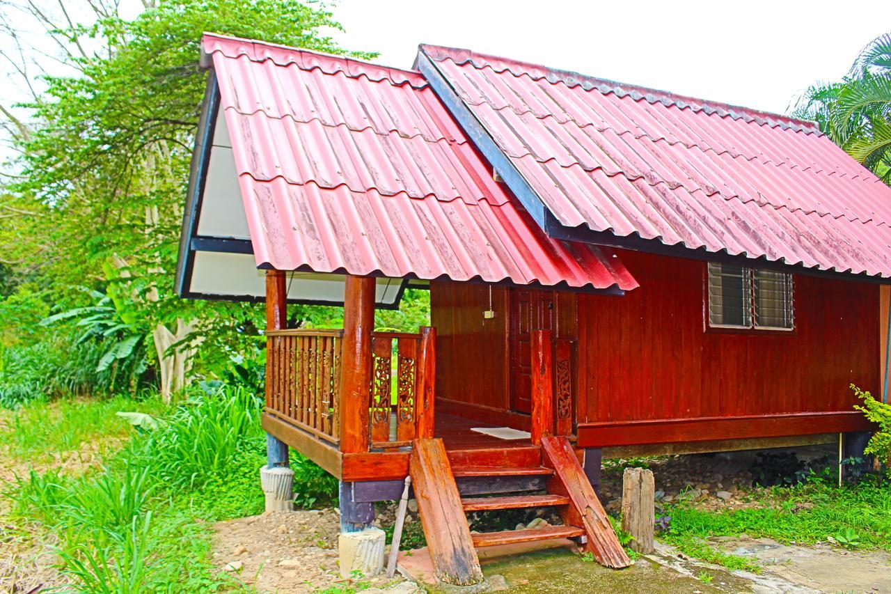 翁庞布里度假村 Umphang 外观 照片